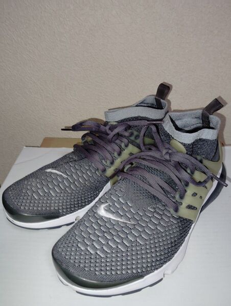 NIKE ナイキ エアプレスト フライニット 27.5cm グレー
