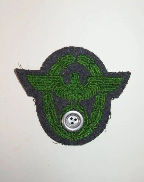 WW2 ドイツ ルフトシュッツポリツァイ用?鷲章 / 防空警察