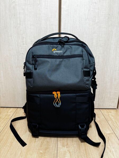 Loweproロープロ カメラバッグ ファストパック プロ BP250 AW III グレー 25L