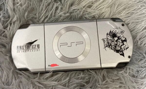 クライシスコアファイナルファンタジーVII PSP-2000 本体