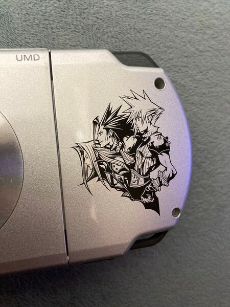 クライシスコアファイナルファンタジーVII PSP-2000 本体