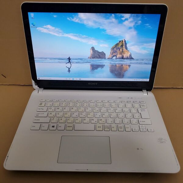ソニー Vaio SVF142 Core i7