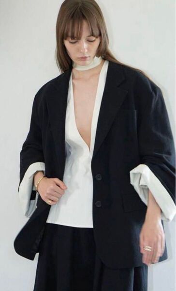 CLANE LOOSE BELL SLEEVE JACKET SIZE1