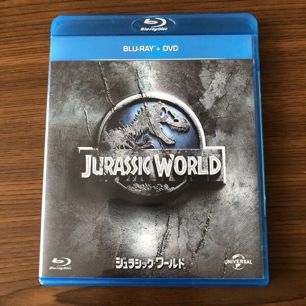 ジュラシック・ワールド Blu-ray+DVDセット