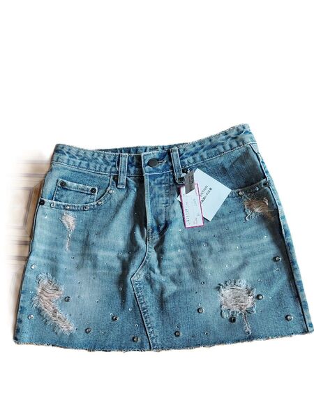 CECIL McBEE セシルマクビー◎ ダメージ加工ビジュー付き デニムスカート S