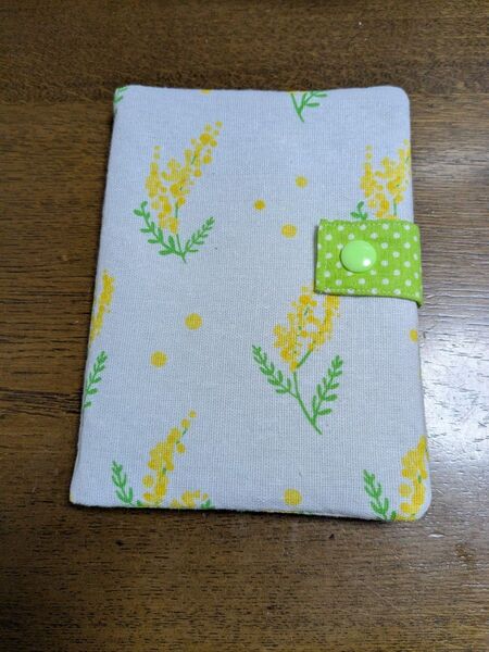 お薬手帳ケースハンドメイド