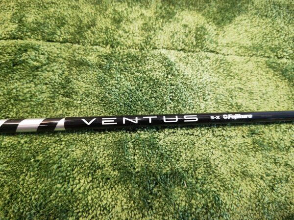 【Titleist】ベンタス ブラック 5X タイトリストスリーブ付き DR用