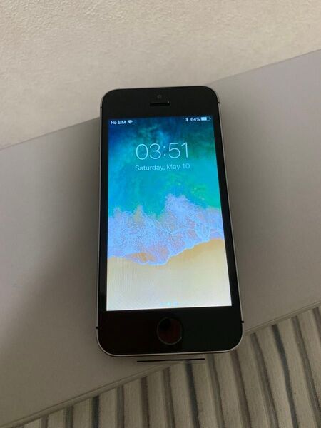 iPhone SE第一世代 スペースグレイ 32GB SIMフリー