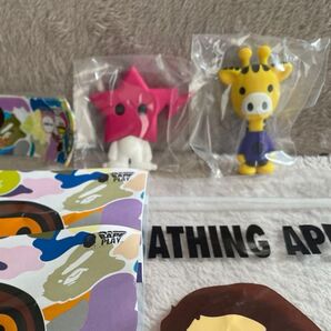 A BATHING APE BABY MILO エイプ マイロ フィギュア