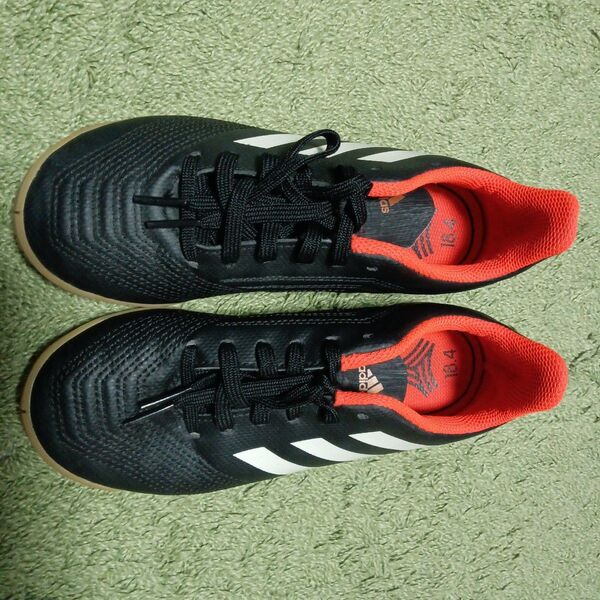 adidas PREDATORフットサルシューズ ブラック 20cm