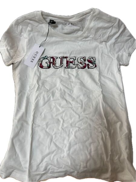 新品!訳あり! GUESS ゲス ビーズ キラキラ 飾り 装飾 Tシャツ 半袖 レディース XSサイズ ホワイト ロゴ