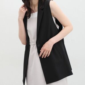23日まで!今期新品 2025 春夏 Honeys テーラードジレ ブラック Lサイズ イージーケア ウォッシャブル【タグ付き】
