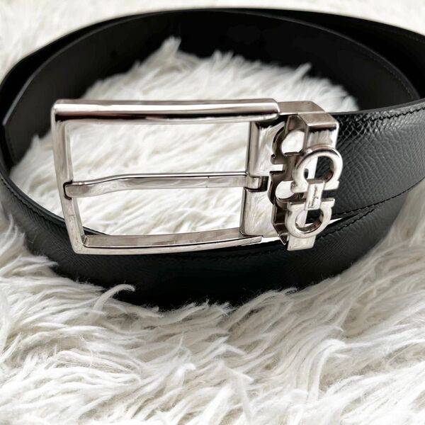 美品 Salvatore Ferragamo メンズリバーシブル レザー ベルト