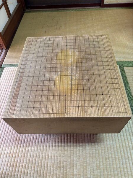 碁盤 19路盤 天然木(桂) 脚付 臍付 送料無料 45.5cm×42.2cm 厚み16.2cm 脚12.8cm