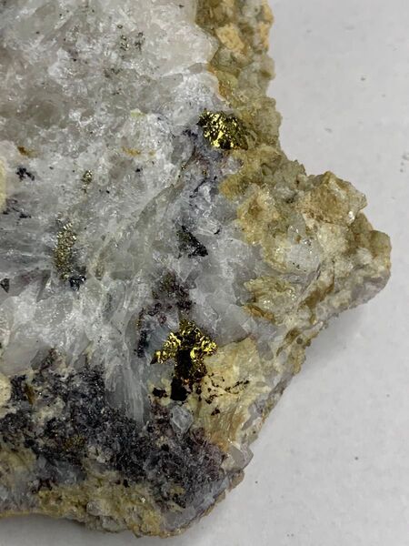 166g 金鉱石 原石 鉱物 鉱物標本 天然石