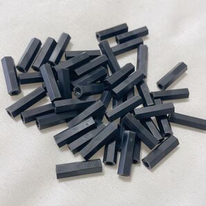 50個 PCBマザーボードスペーサースタンドオフ 六角 ナイロン M3x20メス-メス FPVドローンクワッドコプター
