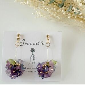 紫陽花.。花びらチャームピアス/イヤリング