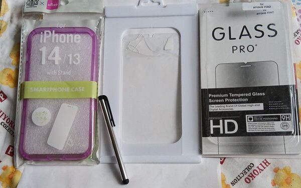 iPhone14/13用スマホケース&保護フィルム&タッチペン 3個セット