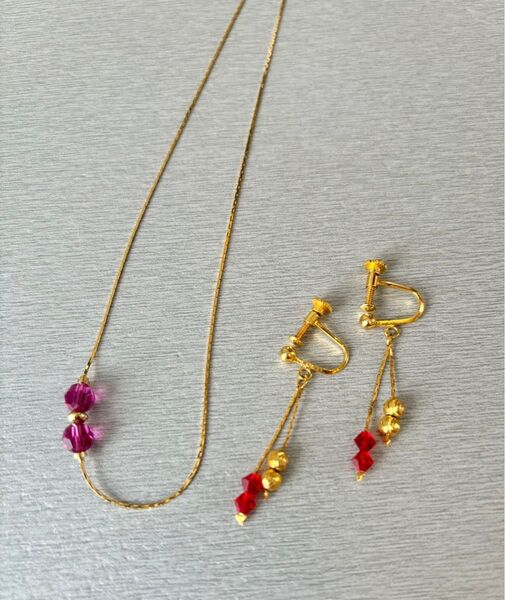 未使用 アクセサリー ネックレス イヤリング セット ゴールド 金メッキ スワロフスキービーズ SWAROVSKI