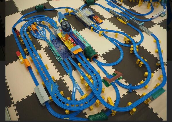 プラレール まとめ売り レール 情景部品 電車 線路 おもちゃ 大量セット