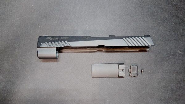 VFC SIG AIR P320 M17 純正スライド ブラック ジャンク扱い