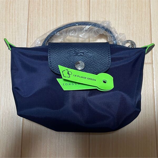 LONGCHAMP ロンシャンルプリアージュ ポーチサイズ