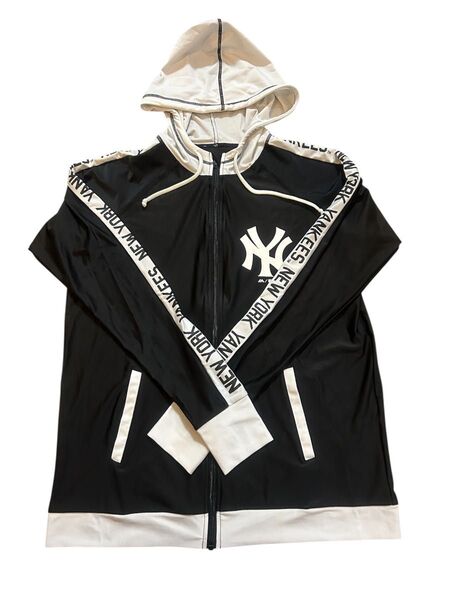 マジェスティック MLB ニューヨークヤンキース ラッシュガード M 黒 UVカットパーカー