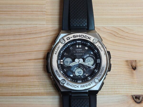 CASIO G-SHOCK GST-W310 デジアナ 電波ソーラー 腕時計 カシオ メンズ ウォッチ