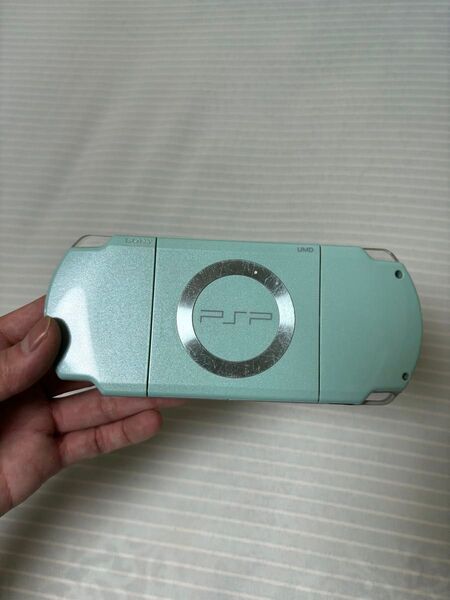 PSP-2000 本体 ミントグリーン