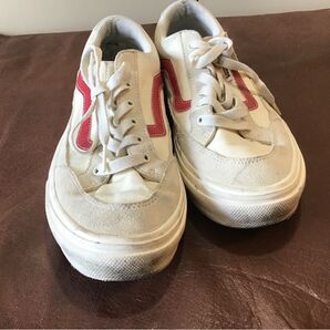 VANS AUTHENTIC オフホワイト/レッド