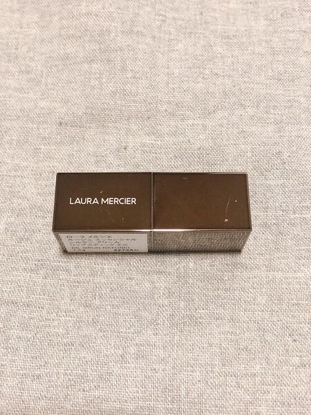ローラメルシエ ルージュ エッセンシャル シルキー クリーム リップスティック ミニサイズ ルージュ 05 ブランナチュレル