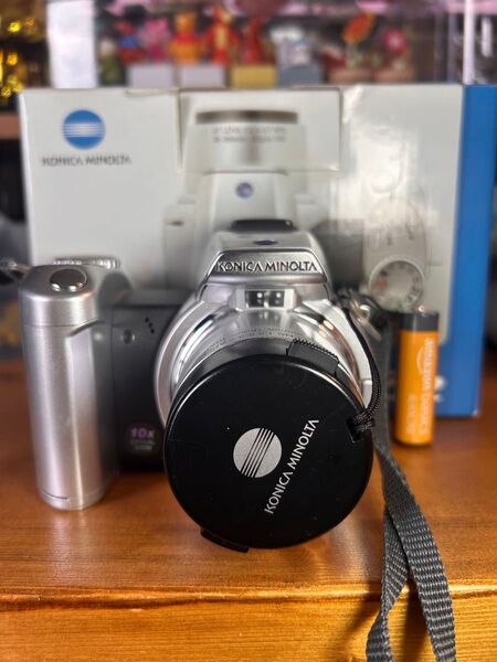 Minolta ミノルタ DiMega Z2 デジタルカメラ 作例あり 美品元箱