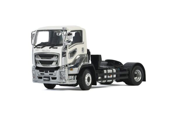 ケンクラフト WSI 1/50 ISUZU GIGA 未使用品(開封済)