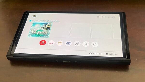 【美品】Nintendo Switch (有機ELモデル)