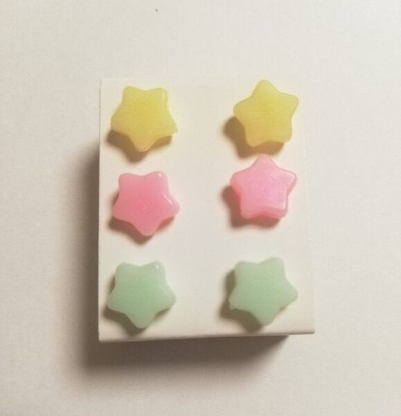 ほしのピアス デコパーツ 樹脂ポスト ゆめかわ キキララ