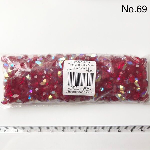 No.69 未開封品 チェコビーズ カットシズク 8×6mm 約300個 シャムルビーAB