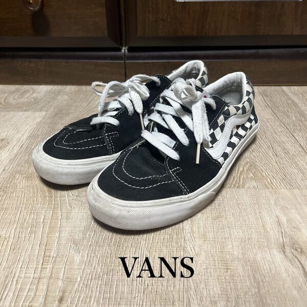 VANS スニーカー メンズ 柄 黒 白 ホワイト ブラック 27.5cm