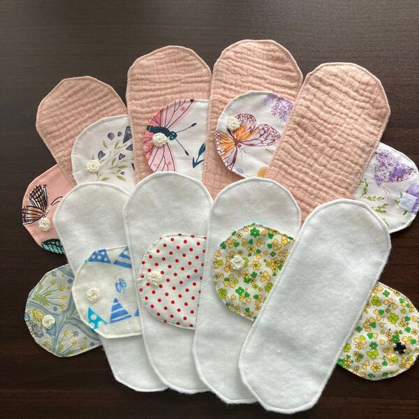 86 おりもの用布ナプキン お股を冷えから守る ぽこぽこ肌触りのダブルガーゼと医療用オオサキメディカルリント布使用