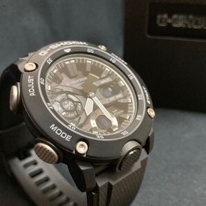 美品 CASIO G-SHOCK GA-2000S-1AJF 5590 カーボンコアガード 腕時計 ブラック
