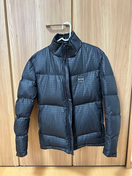 ★試着のみ★ DUFFER ダウンジャケットエンボス加工 千鳥柄ショートダウン M 【定価35,300円】