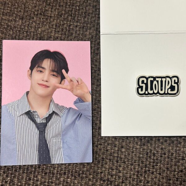 SEVENTEEN HOLIDAY ピンバッジ&トレカセット☆エスクプス