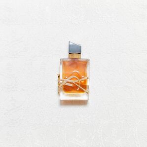 【残量8割】 YVES SAINT LAURENT イヴサンローラン リブレ オーデパルファム アンタンス 50ml