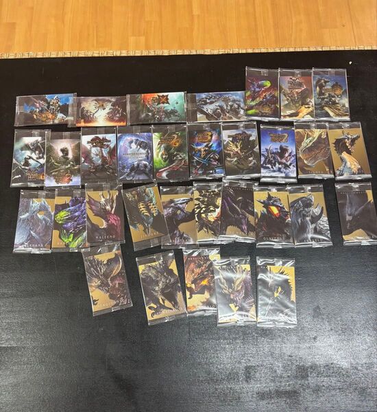 モンスターハンターウエハース カード32種まとめ売り
