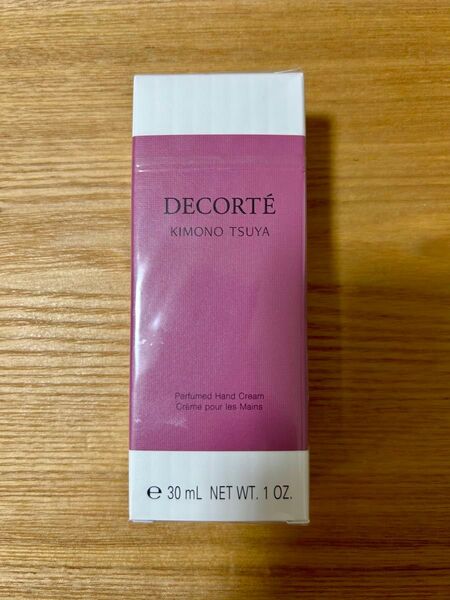 コスメデコルテ キモノ ツヤ パフュームド ハンドクリーム 30g