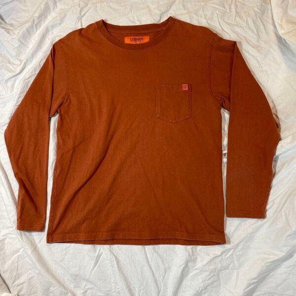 UNIVERSAL OVERALL(ユニバーサルオーバーオール) 長袖 Tシャツ オレンジ