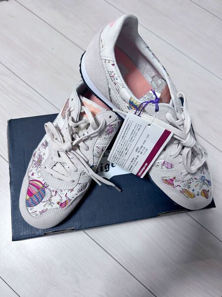 新品 Onitsuka Tiger オニツカタイガー スニーカー 花柄 25cm