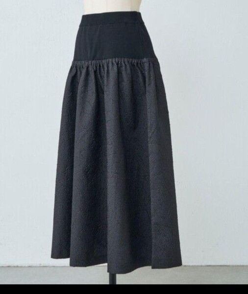 22000円 今季新品 ビアズリー ニットコンビ ジャガード ギャザースカート