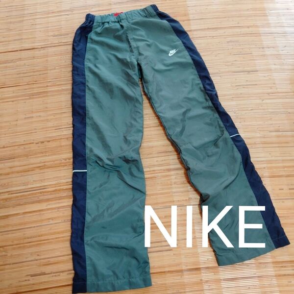 NIKEナイキ ナイロンパンツ スポーツ トレーニング ウインドパンツ シャカパン グレー×ネイビー 150 裏メッシュ 美品