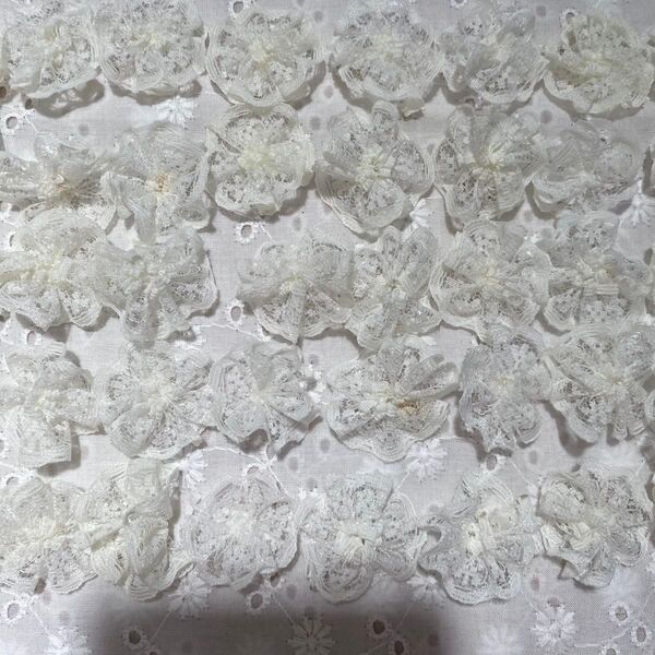 手芸材料 500円 丸レースモチーフクリーム 計52個 約2.5cm×約2.5cm レース素材 長期自宅保管品 外国産 在庫処分