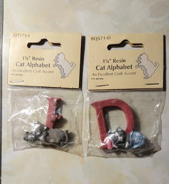 ☆猫CatAlphabet[I][D]レジンパーツ アルファベット2点セット ネコ 送料込み